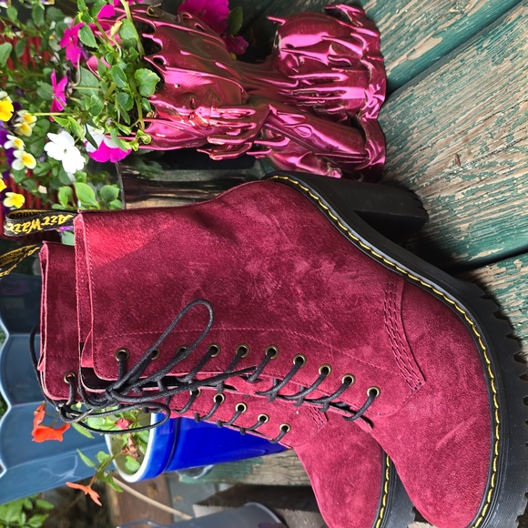 Reserved for @sophiestines Dr. Martens Velvet Lace-Up Boots ✨ - Picture 2 of 7